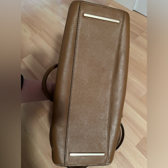 Tory Burch Robinson Curved Satchel - Picture 13 of 14